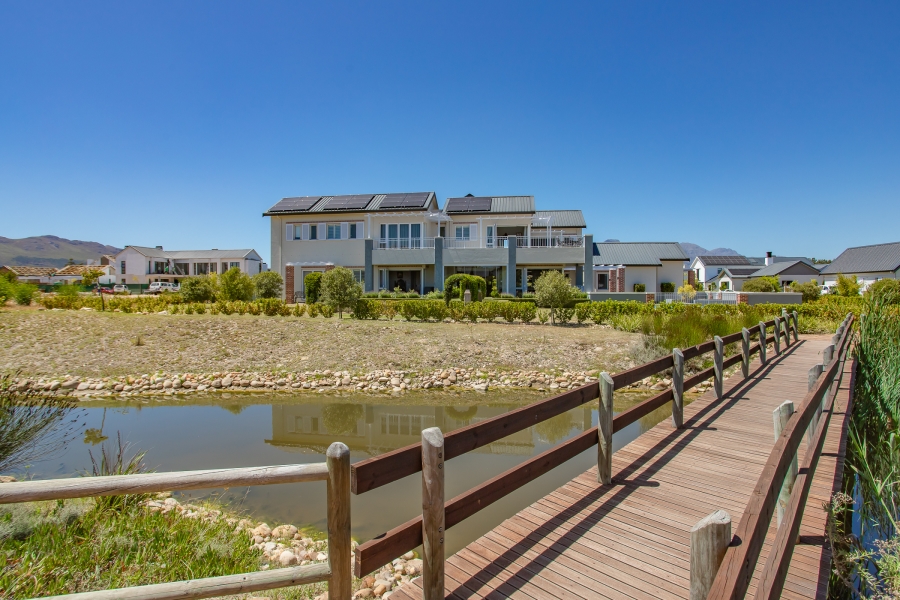 5 Bedroom Property for Sale in Val De Vie Estate Western Cape